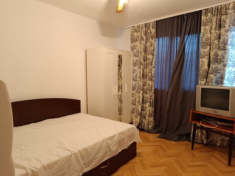 Drumul Taberei, Razoare